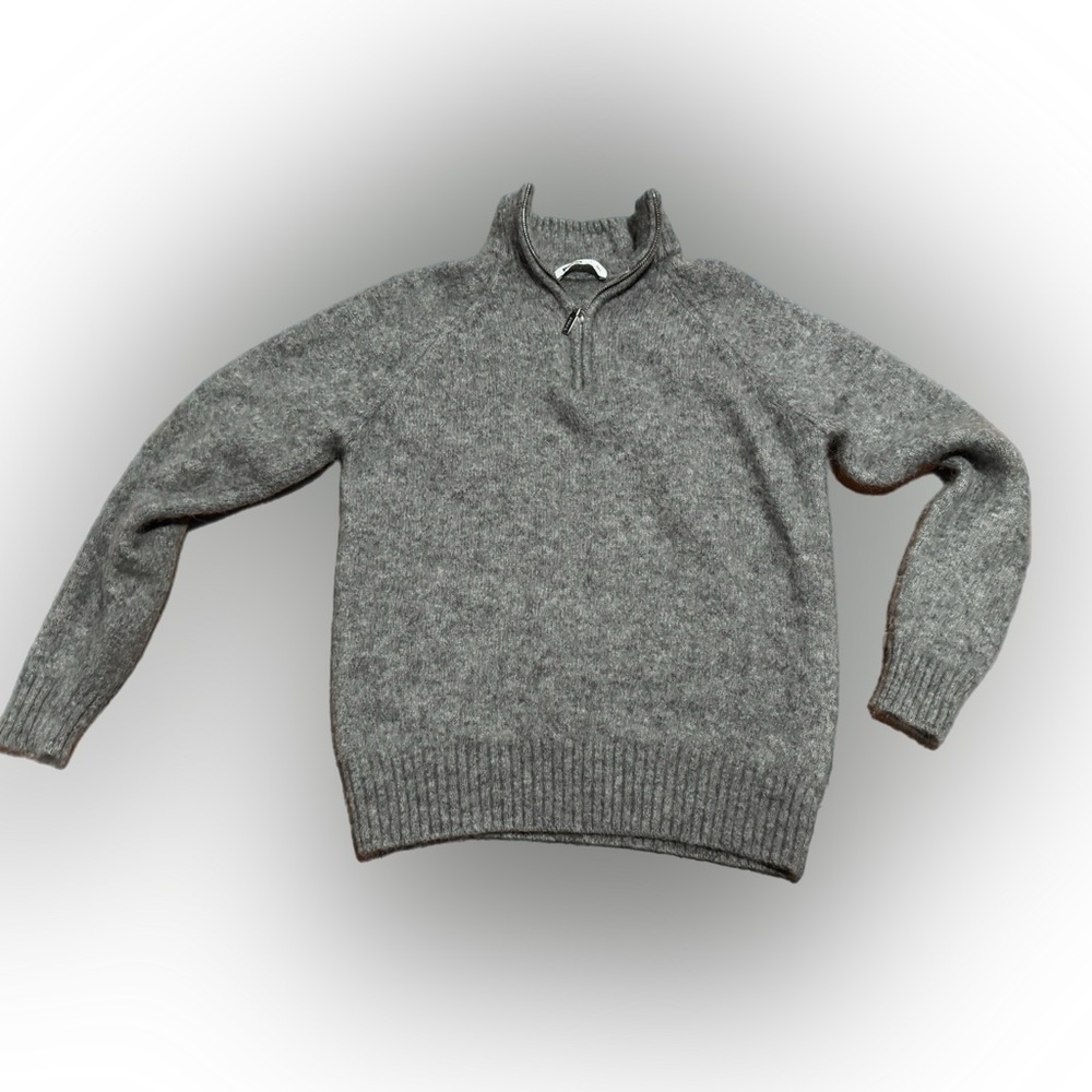 Pacas Women’s Sweater